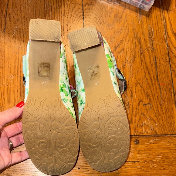 L’Artiste, spring step mary jane style heels - Picture 4 of 10